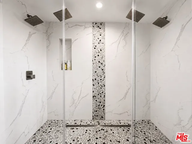 13354 Beach Avenue, Marina Del Rey, California 90292