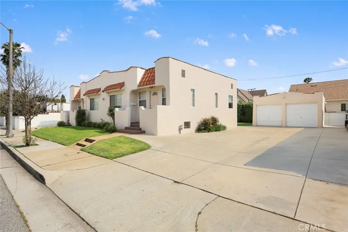 2306 W Alhambra Road, Alhambra, California 91801