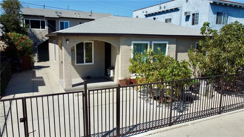 5111 Boswell, Los Angeles, California 90022