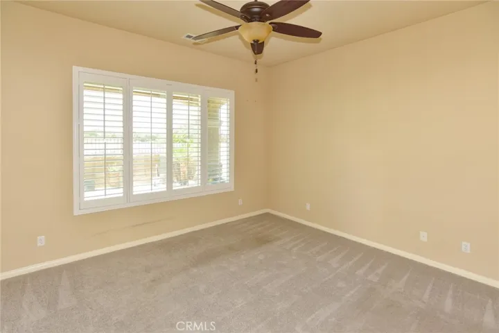 10404 Darby Road, Apple Valley, California 92308
