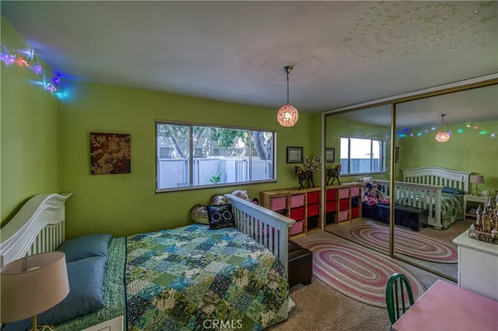 4353 Colfax Avenue 13, Studio City, California 91604