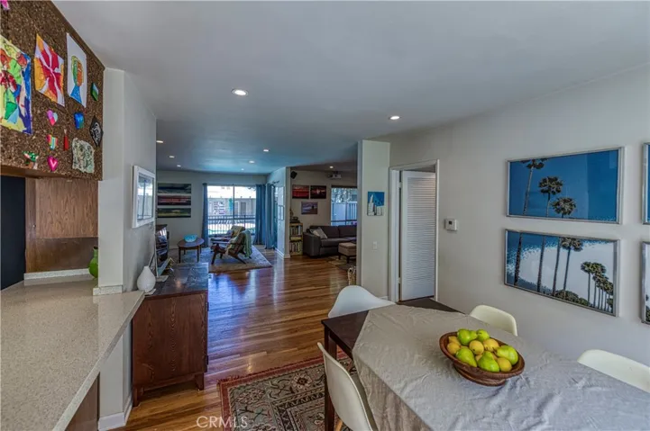 4353 Colfax Avenue 13, Studio City, California 91604