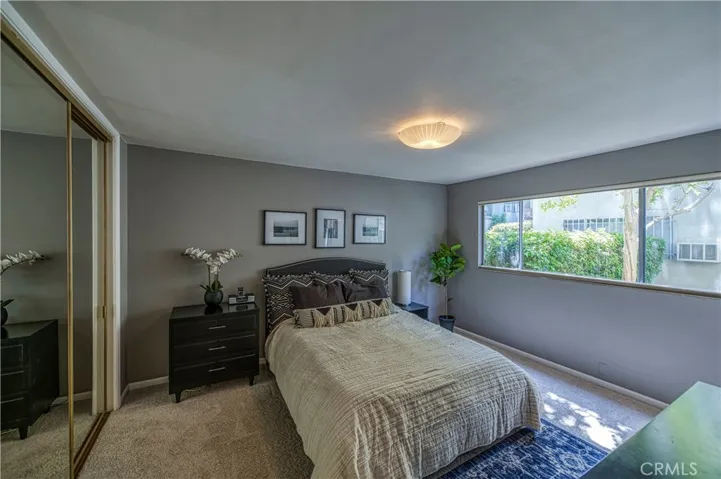 4353 Colfax Avenue 13, Studio City, California 91604