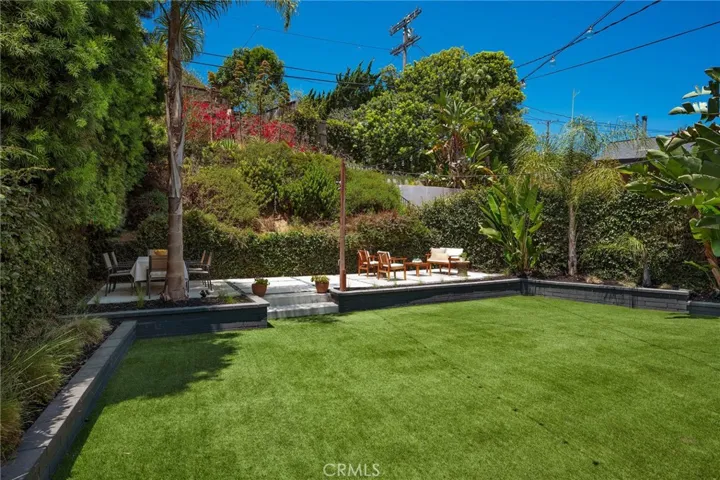 Foliage for privacy