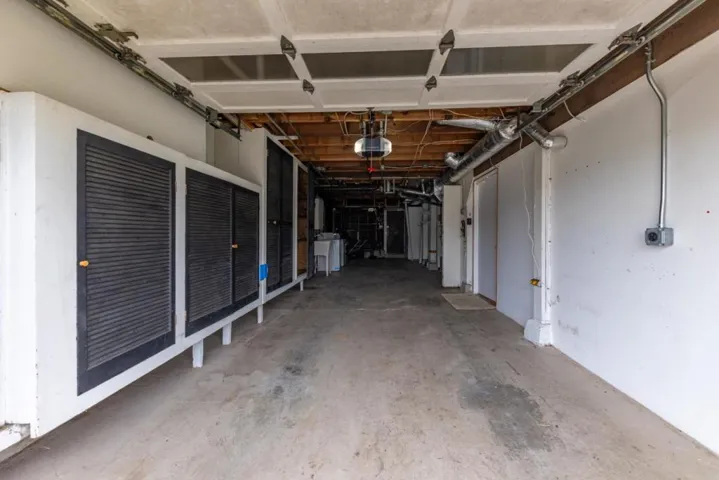 725 Clarinada Avenue, Daly City, California 94015