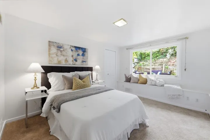 725 Clarinada Avenue, Daly City, California 94015