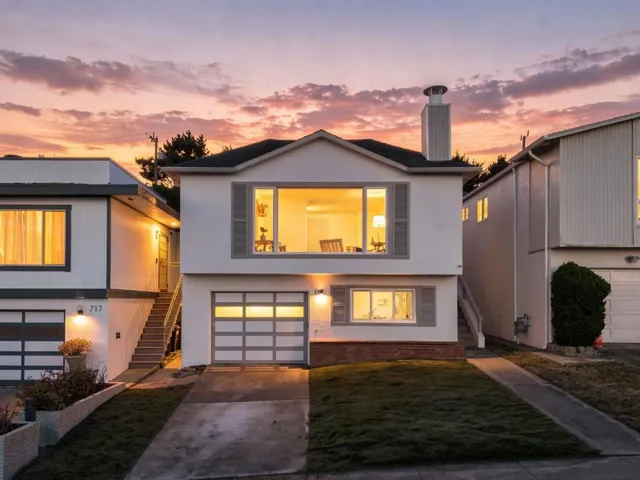 725 Clarinada Avenue, Daly City, California 94015