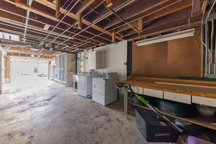 725 Clarinada Avenue, Daly City, California 94015