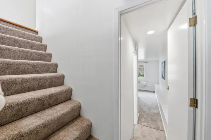 725 Clarinada Avenue, Daly City, California 94015