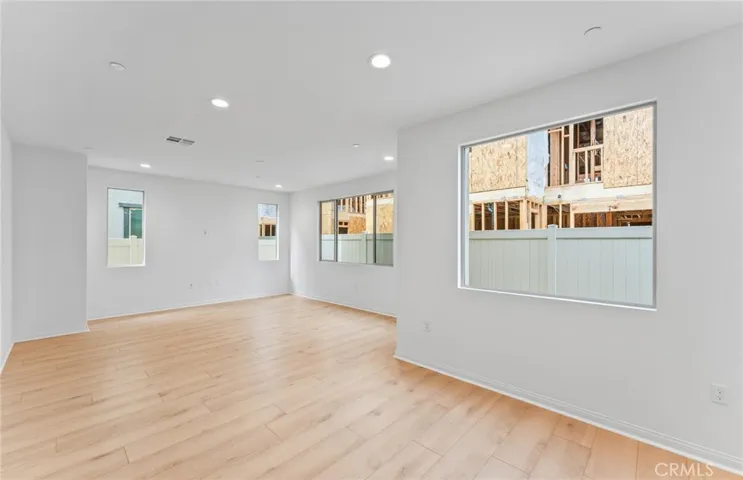 4248 East Flutter Privado, Ontario, California 91761