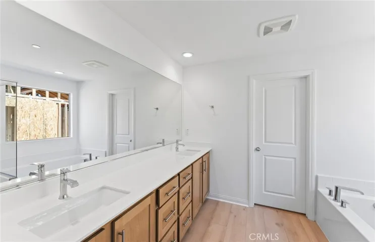 4248 East Flutter Privado, Ontario, California 91761