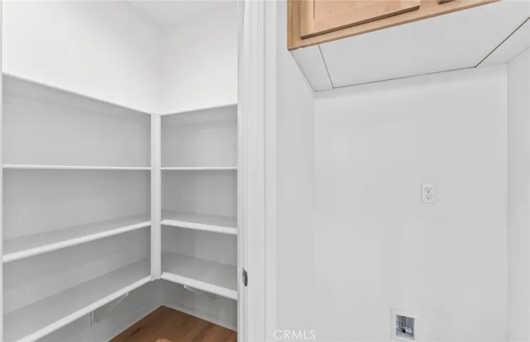 4248 East Flutter Privado, Ontario, California 91761