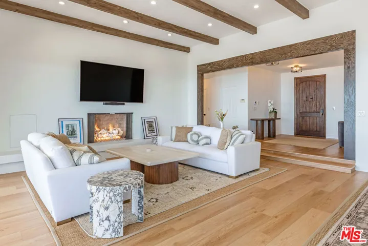 24630 Blue Dane Lane, Malibu, California 90265