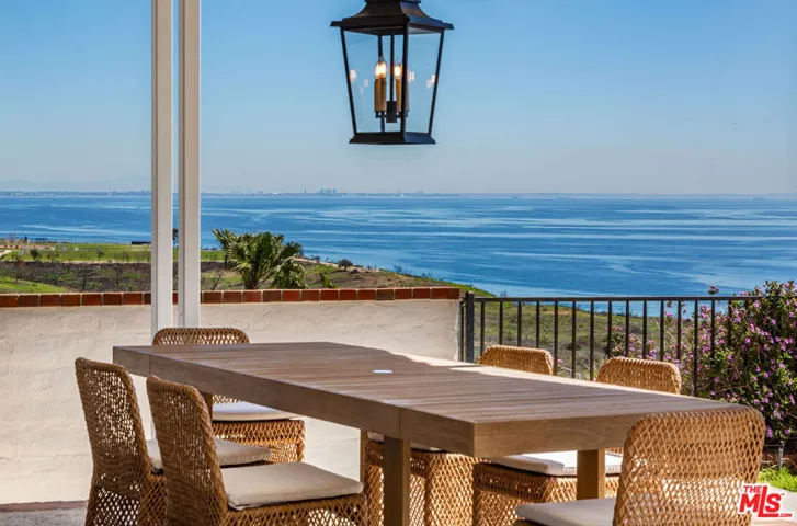24630 Blue Dane Lane, Malibu, California 90265