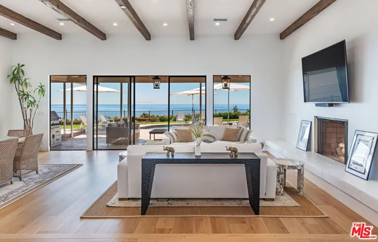 24630 Blue Dane Lane, Malibu, California 90265