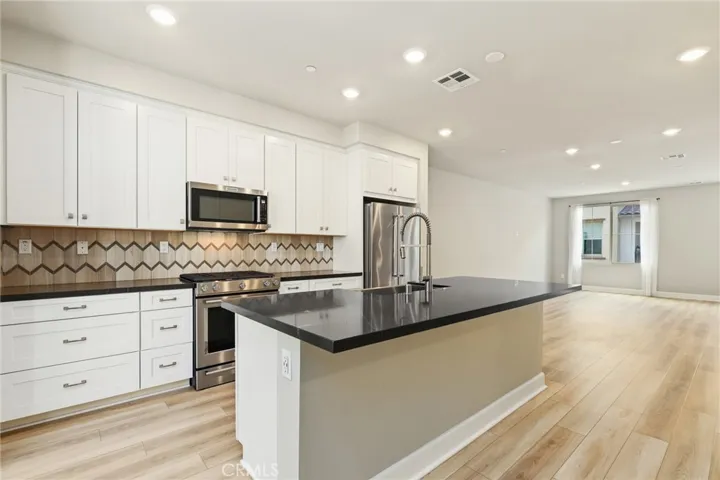 7269 Highwater, Huntington Beach, California 92648