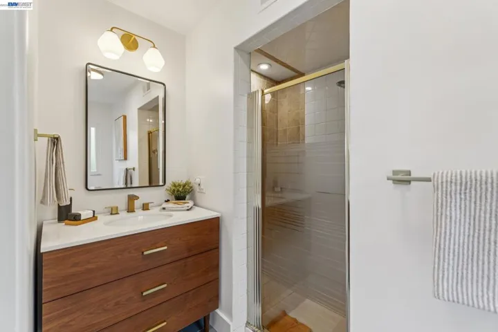 3280 Adams St, Alameda, California 94501