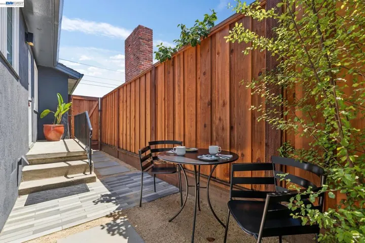 3280 Adams St, Alameda, California 94501