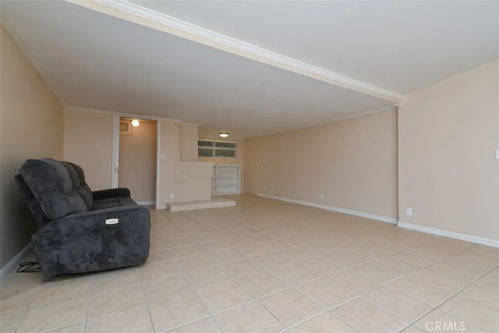 14334 1/2 Tiara, Van Nuys, California 91401 — photo 4