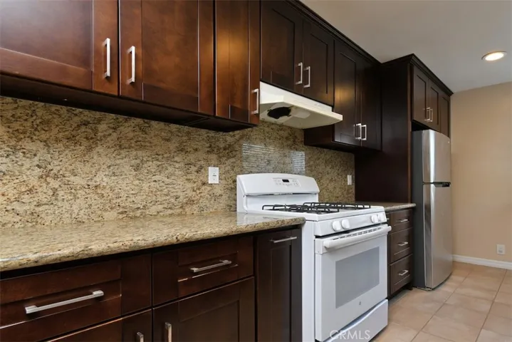 14334 1/2 Tiara, Van Nuys, California 91401