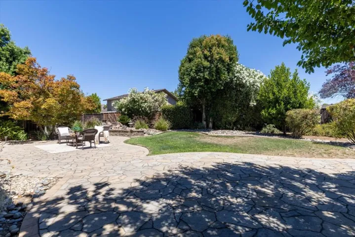 6660 Pebblewood Court, San Jose, California 95120