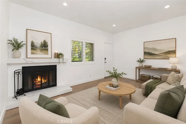 Living Room Digitally staged