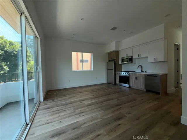 5044 Laurel Canyon Boulevard, Los Angeles, California 91607