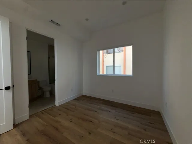 5044 Laurel Canyon Boulevard, Los Angeles, California 91607