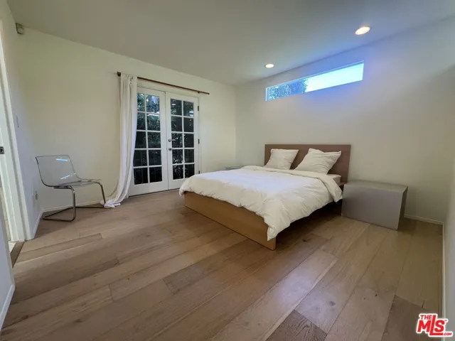 7586 Woodrow Wilson Drive, Los Angeles, California 90046