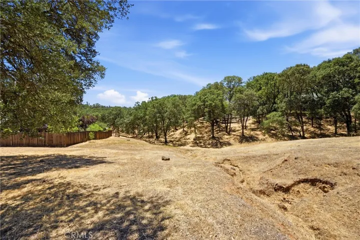 19531 Park Ridge Road, Hidden Valley Lake, California 95467