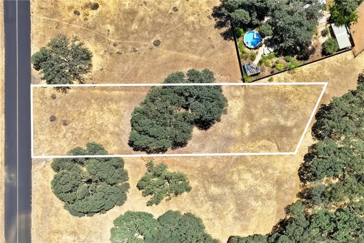 19531 Park Ridge Road, Hidden Valley Lake, California 95467