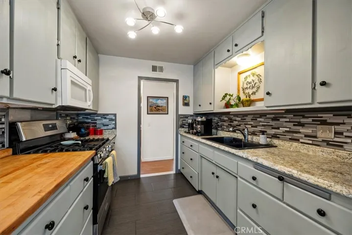 1392 7th, Los Osos, California 93402