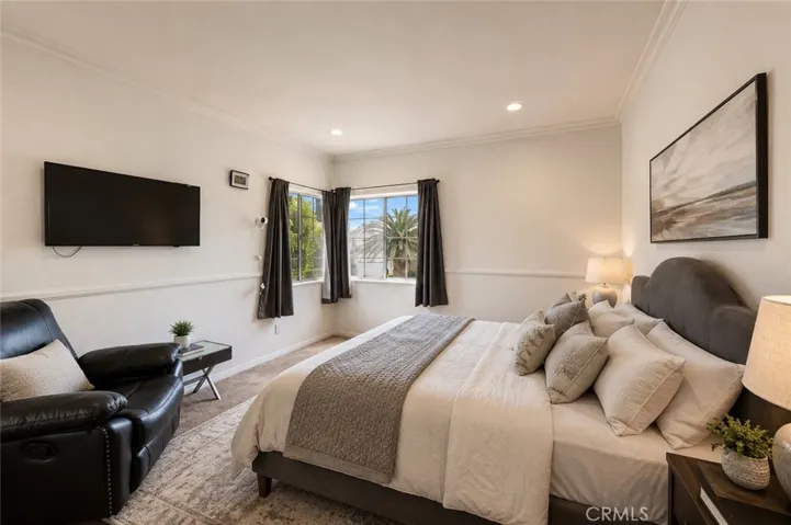 5807 Sylvia Avenue, Tarzana, California 91356