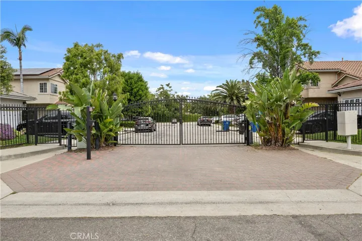 5807 Sylvia Avenue, Tarzana, California 91356