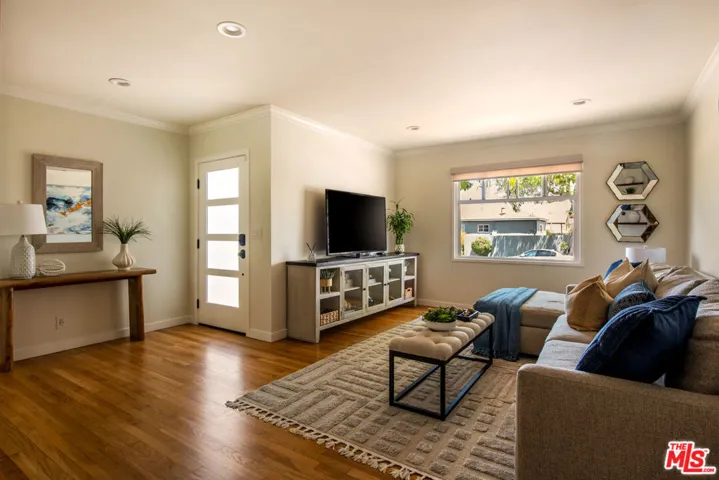 5310 W 82nd Street, Los Angeles, California 90045