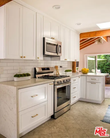 5310 W 82nd Street, Los Angeles, California 90045