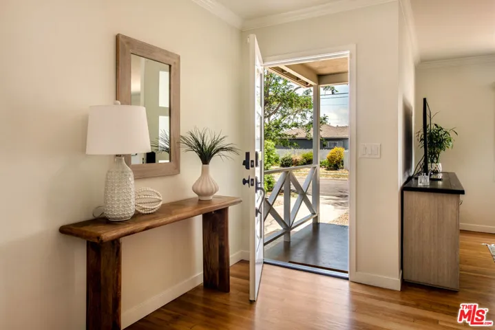 5310 W 82nd Street, Los Angeles, California 90045