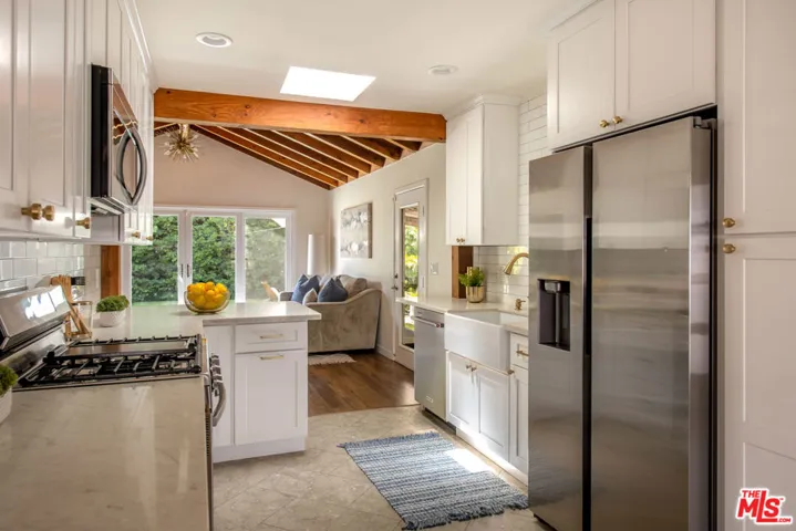 5310 W 82nd Street, Los Angeles, California 90045