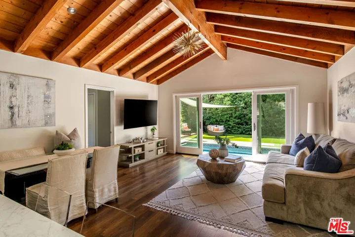 5310 W 82nd Street, Los Angeles, California 90045