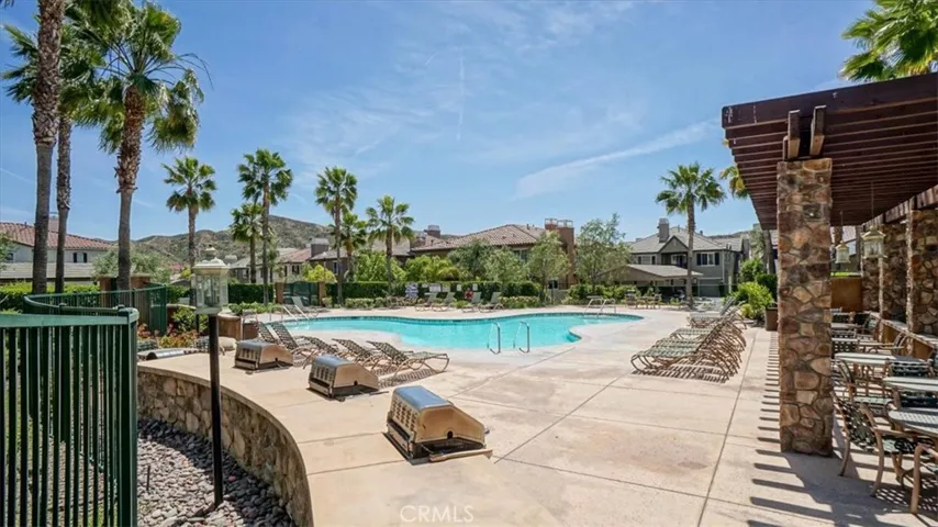 28403 Casselman, Saugus, California 91350