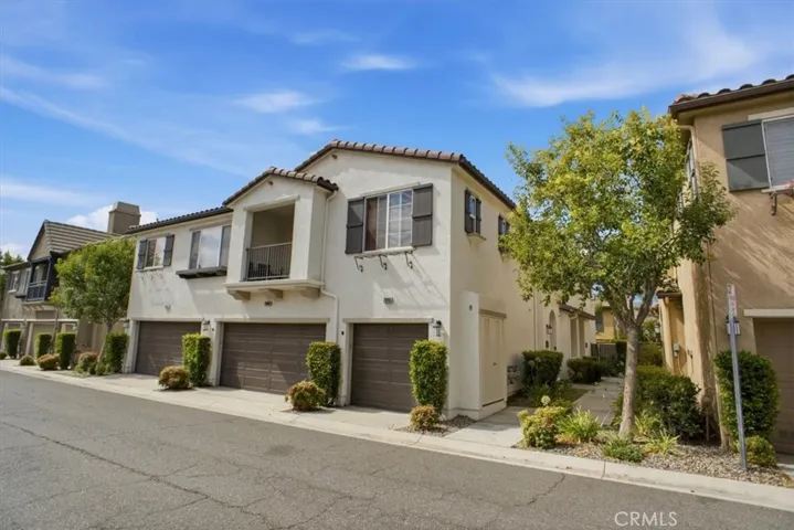 28403 Casselman, Saugus, California 91350