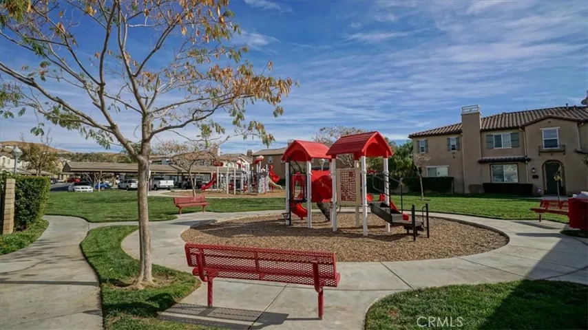 28403 Casselman, Saugus, California 91350