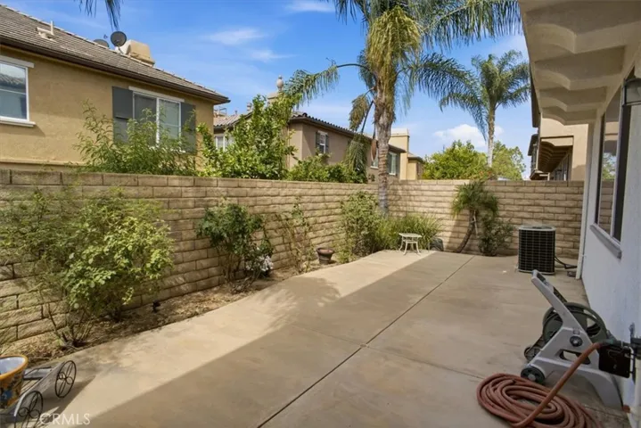 28403 Casselman, Saugus, California 91350