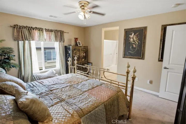 28403 Casselman, Saugus, California 91350