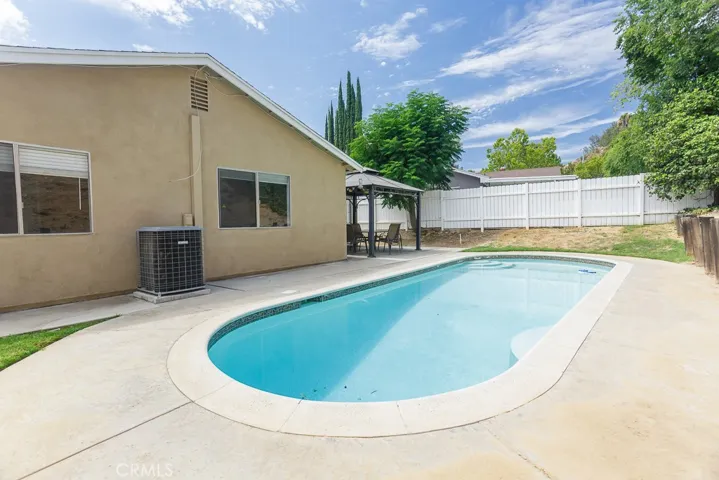23125 Pamplico Drive, Valencia, California 91354