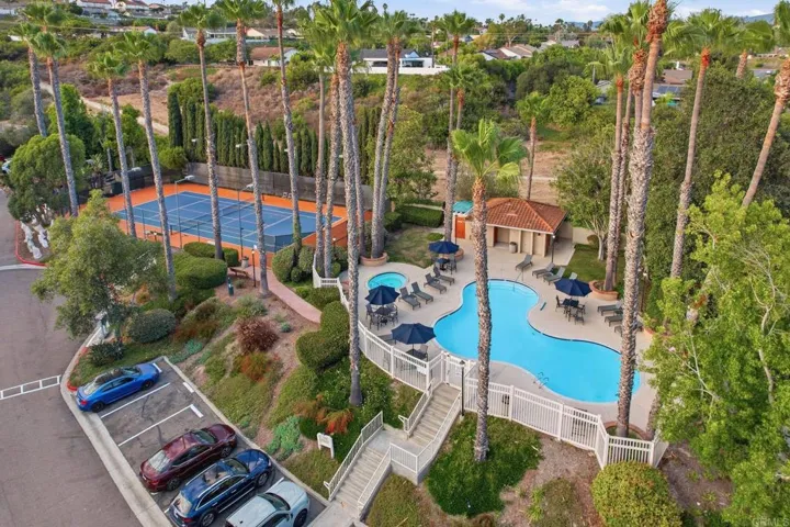 7797 Caminito Monarca 106, Carlsbad, California 92009