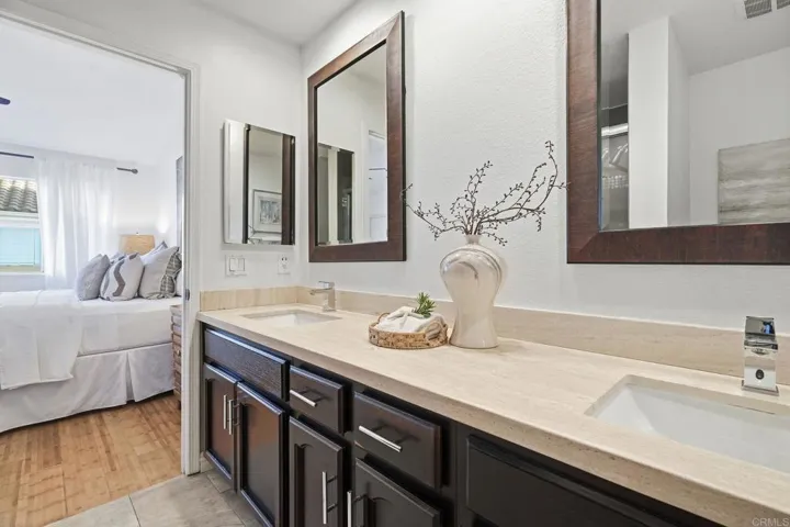 7797 Caminito Monarca 106, Carlsbad, California 92009