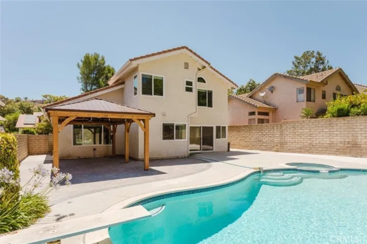 21825 Jeffers Lane, Los Angeles, California 91350