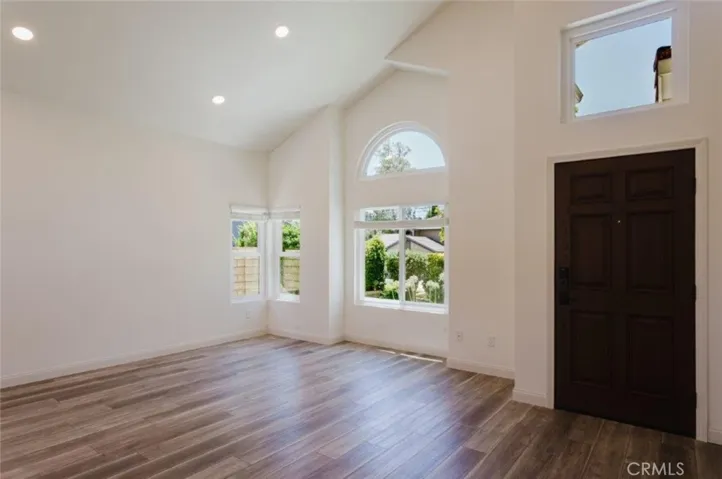 21825 Jeffers Lane, Los Angeles, California 91350
