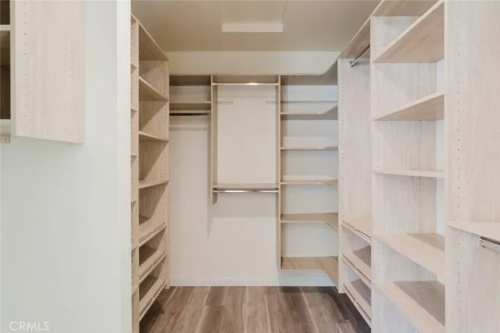 21825 Jeffers Lane, Los Angeles, California 91350